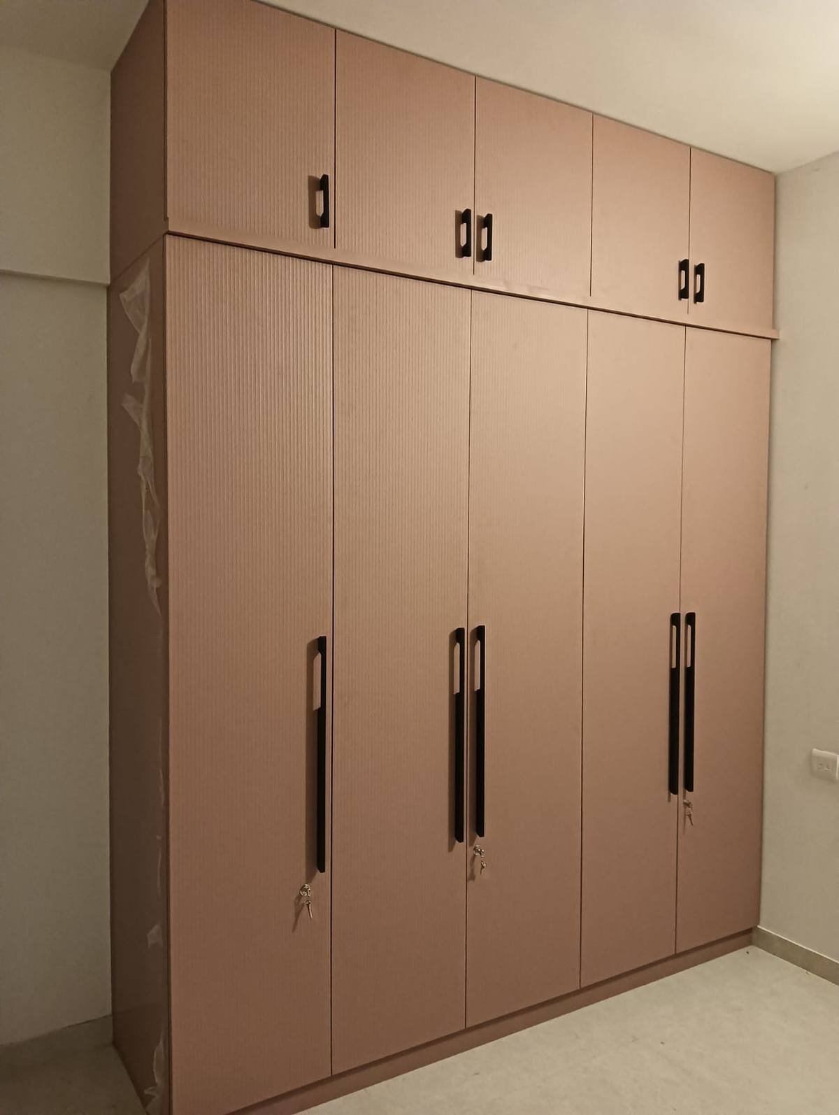Wardrobe design 3